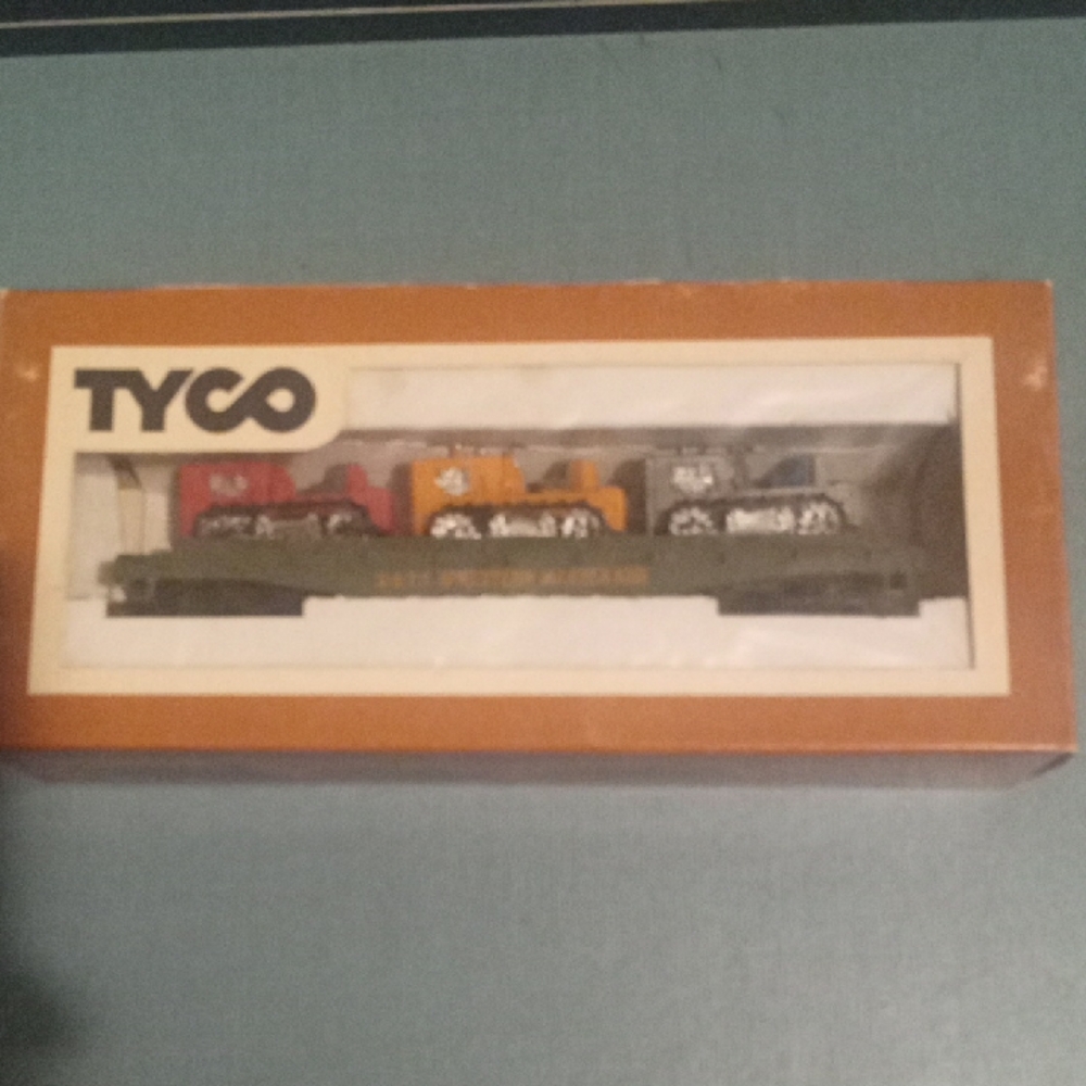 Tyco Skid Flat W/3 Tractors